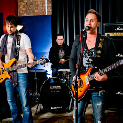 Middle - By One Hundred Giants