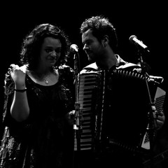 Tulipa Ruiz & Marcelo Jeneci - Dia a Dia, Lado a Lado