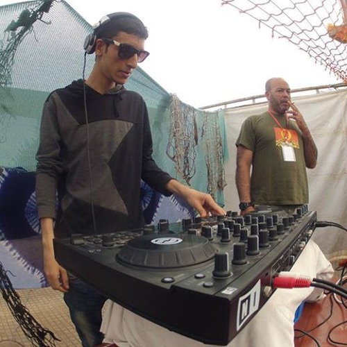 Yassine Mokdaf - This Is How We Do It
