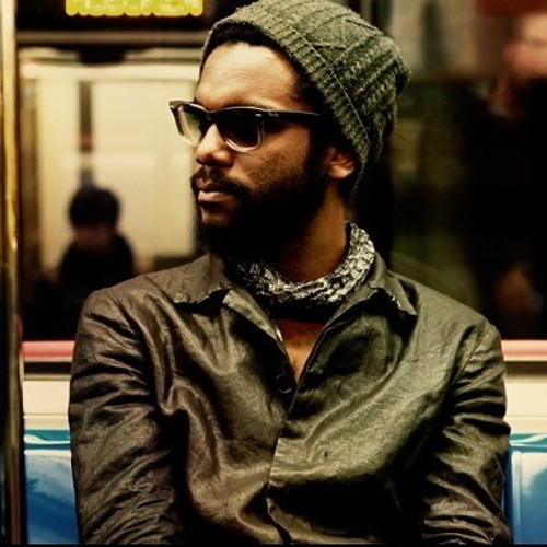 Gary Clark Jr 10-4-13