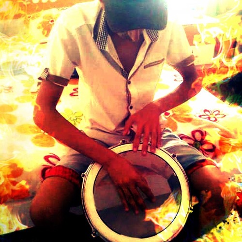 على العين موليتين عالي الدقة