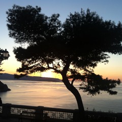 Me Out (Paul Evans, Steve Bailey & Luke Sweetman)