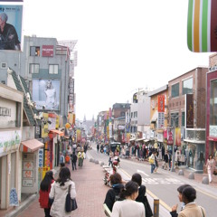 Episode 2 - Paths Often Traveled: A Hongian Run-In with Hong Sangsoo