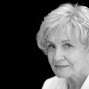 Fear-Me Fridays Ep. 1 (Alice Munro)