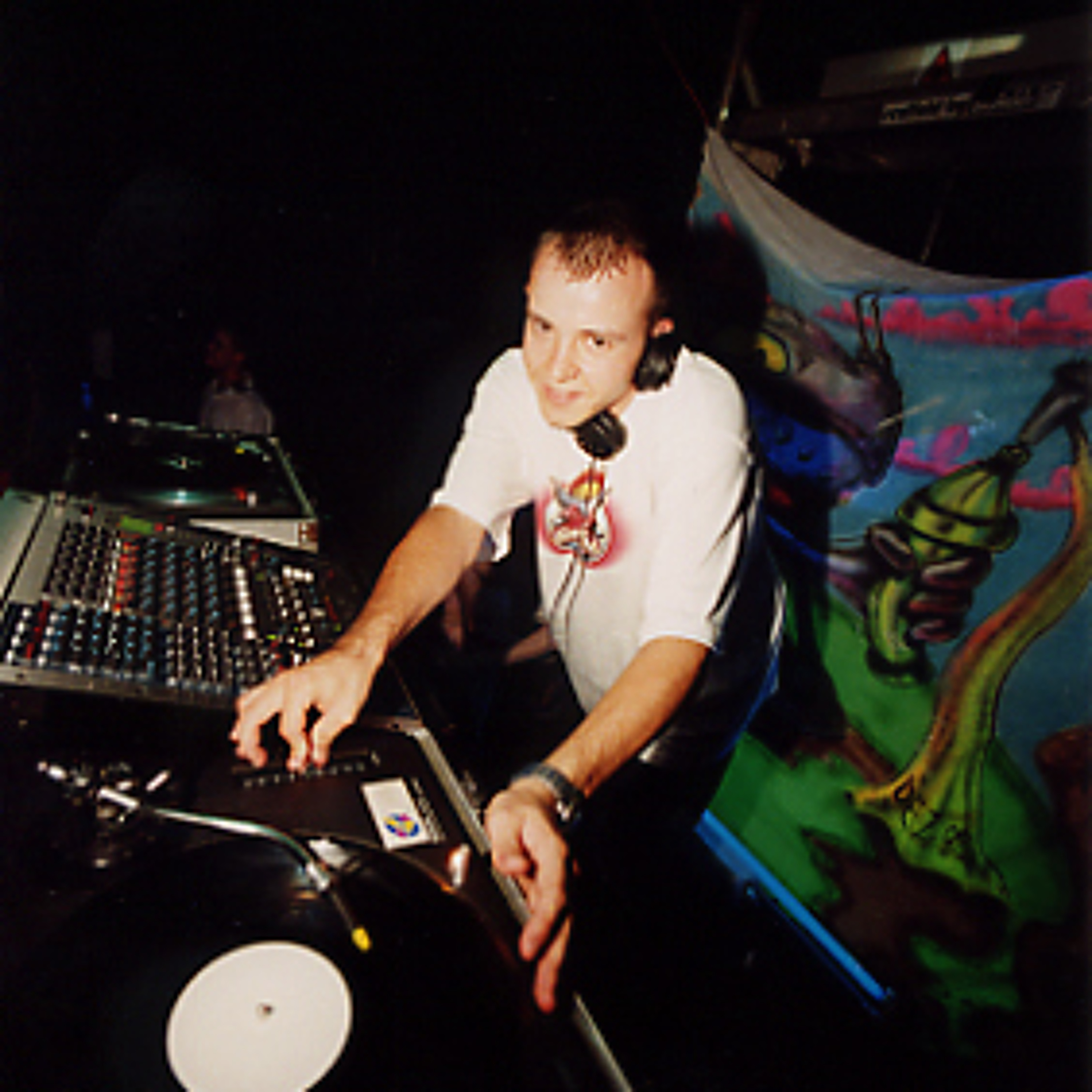 Damien Blaze Tunes & Live DJ Mixes
