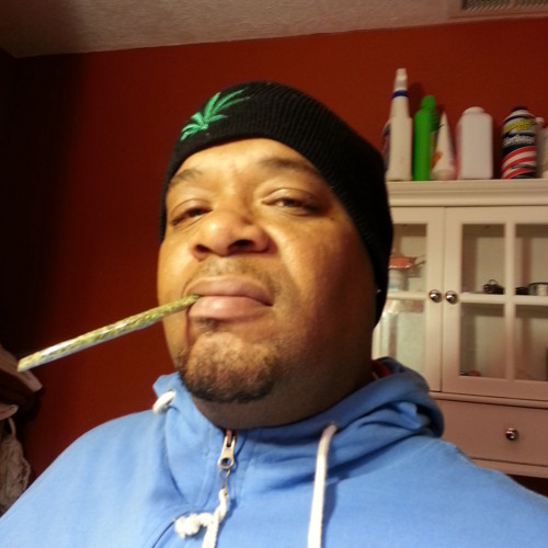 Party Outside ft. Keak Da Sneak (prod. L.O.S. of League of Starz) -- Thizzler.com Exclusive