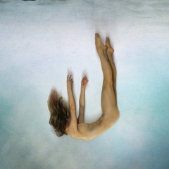 Freefall *Freeverse* (Prod. Negrosaki & Dave Universal)