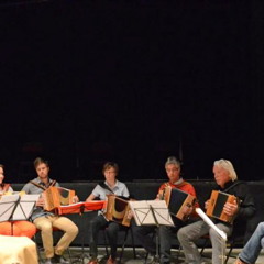 Stationnetje In Het Zonnetje