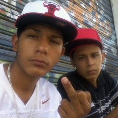 Area De Grifos Mr Dilus Ft Chuy