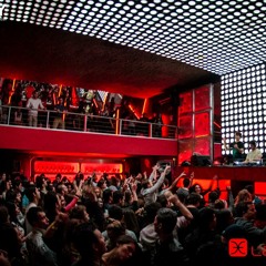 Intimate @ Club La Feria (Download)