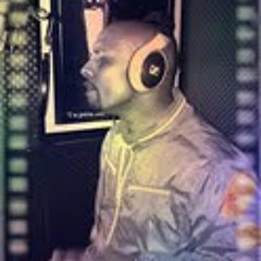 Atiende feat. P8 Guevara