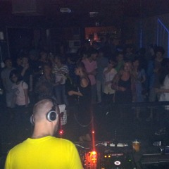 opening dj set recorded live @ the korner, taipei 2013.10.18