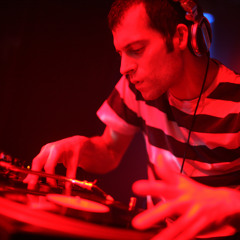 Omar León @ Moog (2012_12_26)