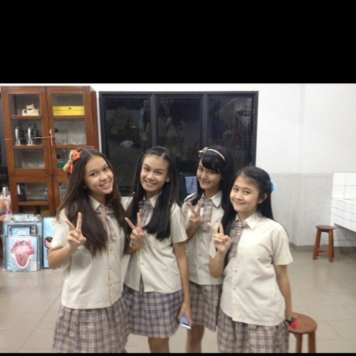 Bersama Meraih Mimpi Cover By Rbcklppr On Soundcloud Hear The World S Sounds