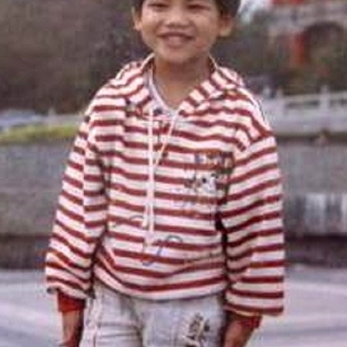 條紋衫和短褲 (Strips & Shorts)