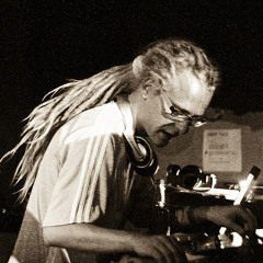 Dubmood live at kafe 44 stockholm