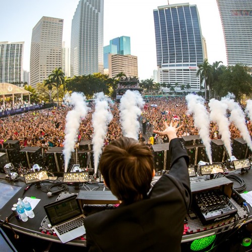[Edit] Madeon - Live @ Ultra Music Festival 2013 UMF (Miami)
