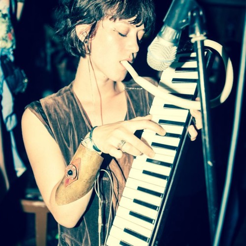 LiveSnippet 10.2013