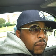 Tiny T Feat. los : Show u What A Boss About