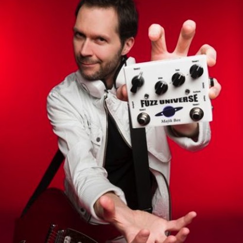 Stream Paul Gilbert - Majik Box Fuzz Universe Pedal Demo - Paul Plays  Hendrix by metalassault | Listen online for free on SoundCloud