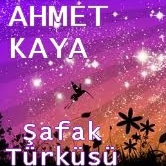 Ahmet-Kaya-safak-turkusu-saclarina-yildiz-dusmus-koparma-anne