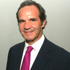 Comando de Allamand reconoce que compra bases de datos de votantes