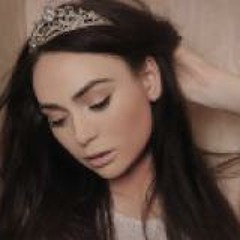 Laura Elvin - Moon child