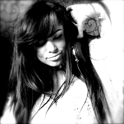 Dee Joy-Trust Me (JOANNA COELHO RMX)