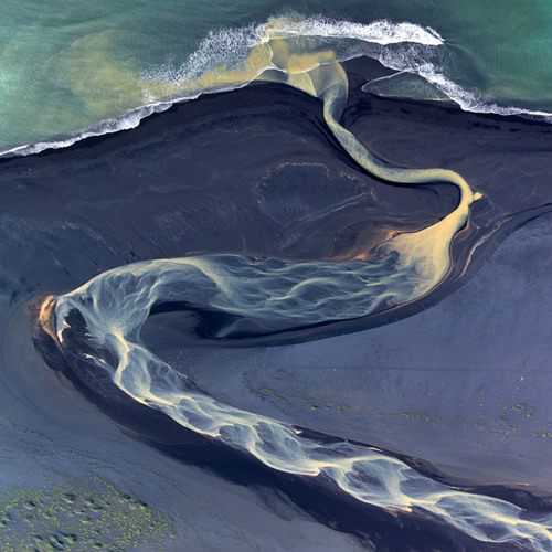 Floating Iceland (Teaser;Off-vocal) - Davian Raditya/Joey Setiadi