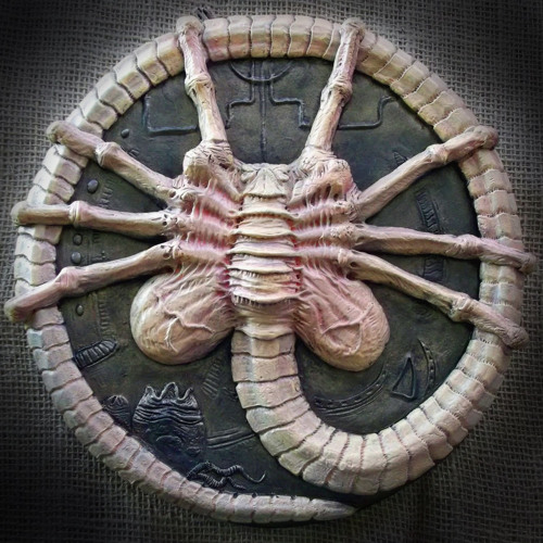 Scheme Productions - Facehugger2