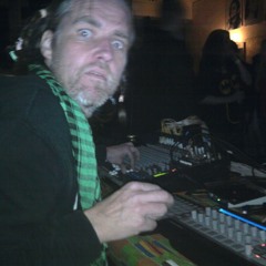 thewisegoldfish v's the peoples choice feat. nas - no i ain't good lookin'... [acid radio]