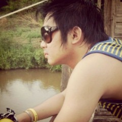 คนโง่ๆ at เก็บตกจากร้านเกะเมื่อคืน