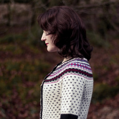 Phiuthrag 's a Phiuthair - Cruinn