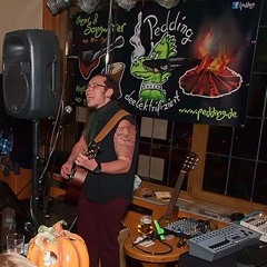 Bleib tapfer - Pedding live @ Halloween Acoustic im Kreuzeck