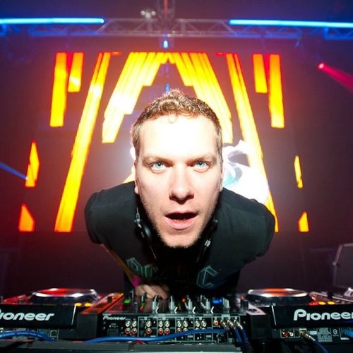 John Askew vs DJ Supreme - Tha Wildstyle Witch (Leon Owen's Wild Mashup Style)