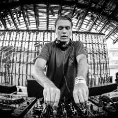 Million voices we are gonna rage - Guzman Arce mashup