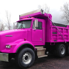 Pink Kenworth (Hot pink dump truck)