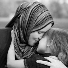 دفّئي القلب حناناً