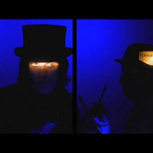 The Dead Weather - I Cut Like A Buffalo