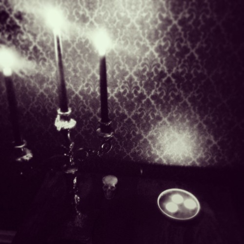 11Ritez - Dying Moon