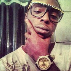 Er Body Go Rock Wit Shorty Camp She Out Here Makin Moves  at In a hood near u