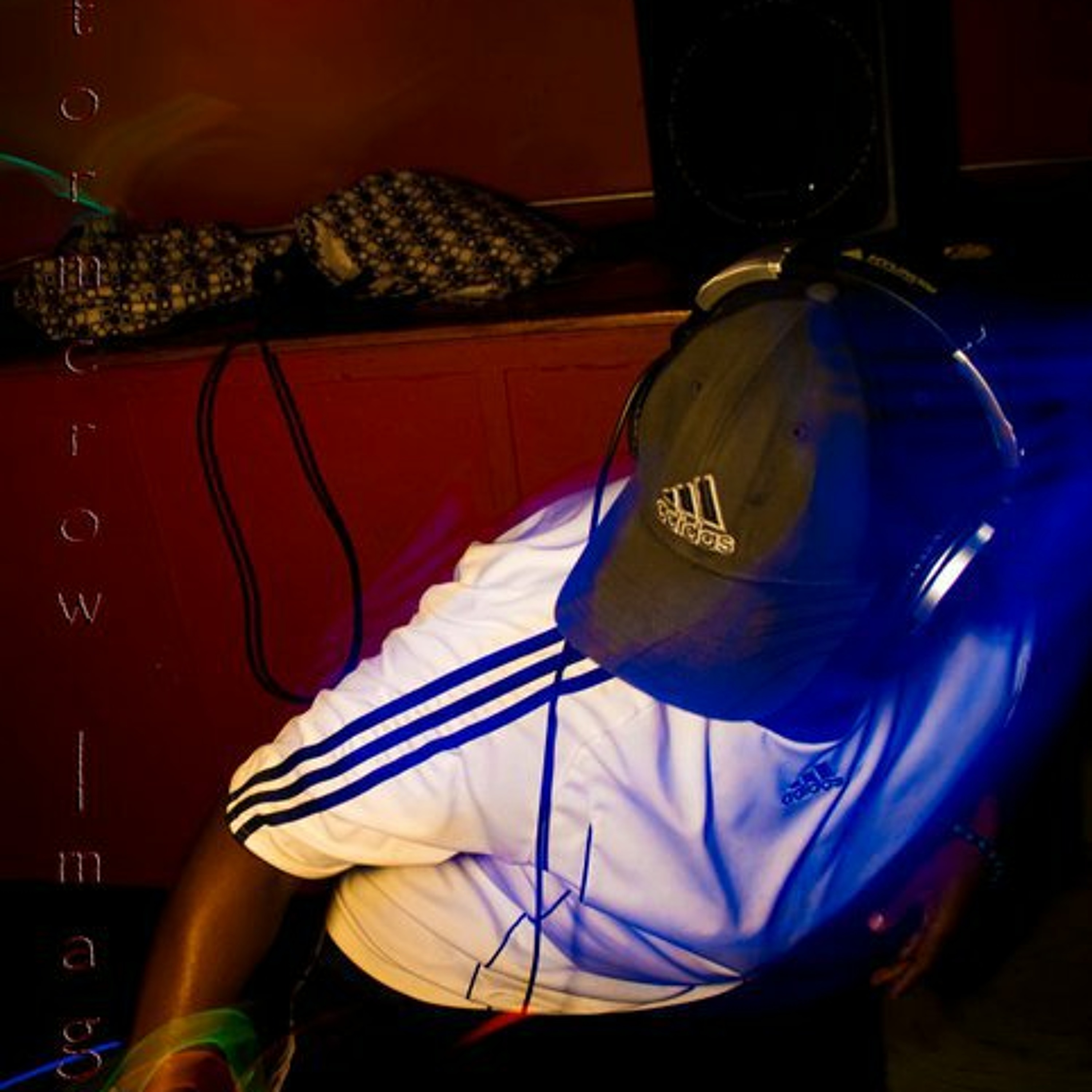Dj Tosh, The Vinyl Ninja