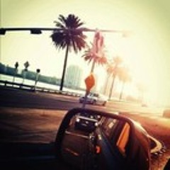 Sunshine & Hot Girls