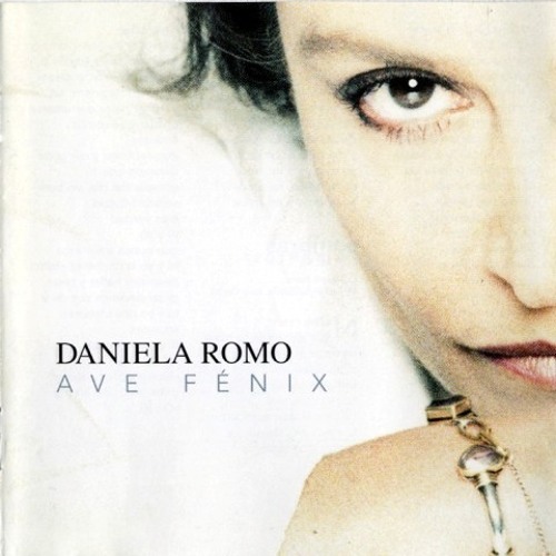 Piensa en mí | Daniela Romo