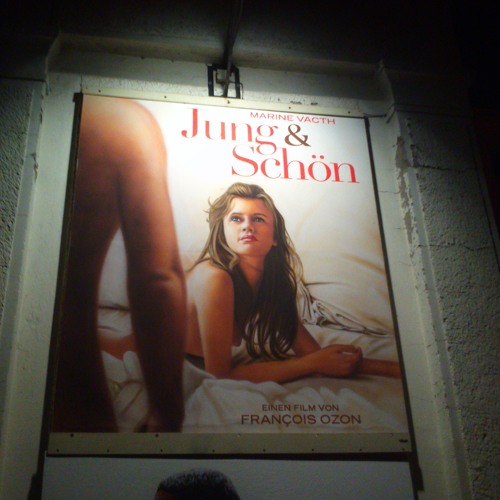 Versaute Jung Schoen Gruppensex