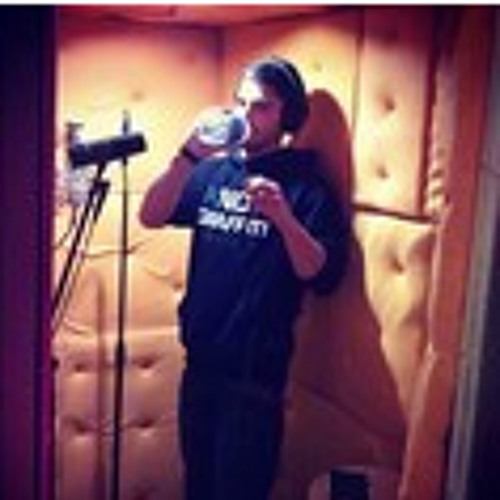 Interview with EEzE - Ezra Hertzel -  Getting Better Every Day