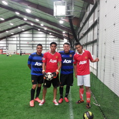 "Jugando a ser Angel  Charijayac