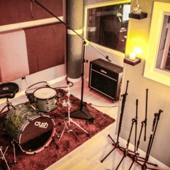 100% Raw and Unprocessed Drums At the New Studio.