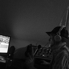 Escutrostore (Original by Flashbecks)