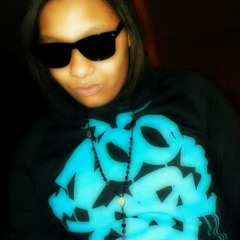 Labial Ft Taylor Made-Nobody(New Ish!!)